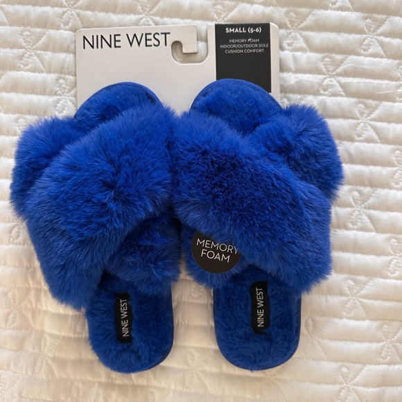 Nine West Royal Blue Faux Fur Slippers - Picture 1 of 3